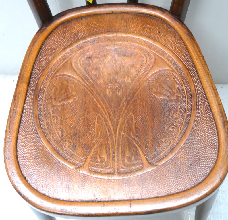 Photo of C191 Bentwood chair seat